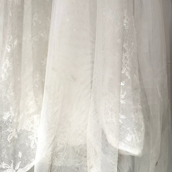 Wedding Bridal Dress Sweetheart Deep V Train - Picture 11 of 11